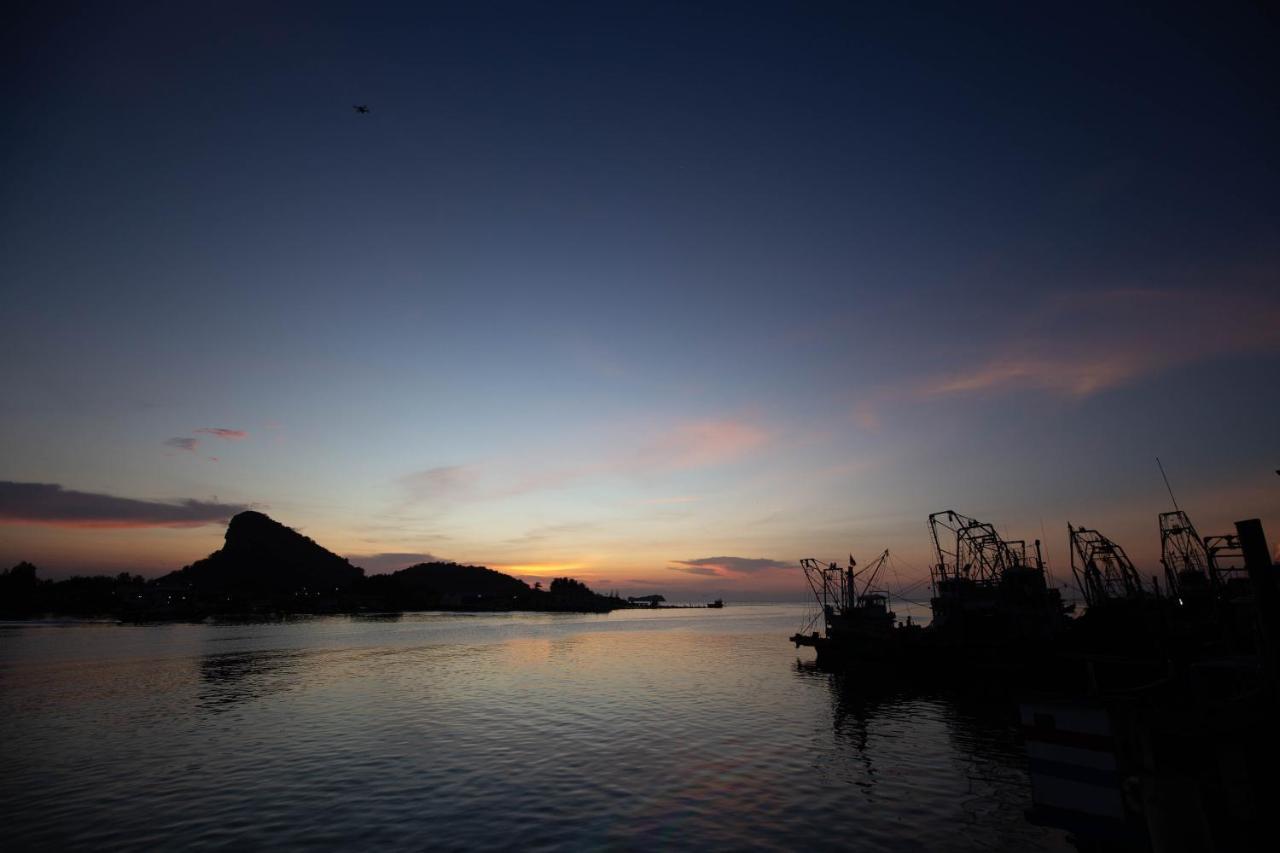 The Blue C Donsak Hotel Surat Thani Exterior photo